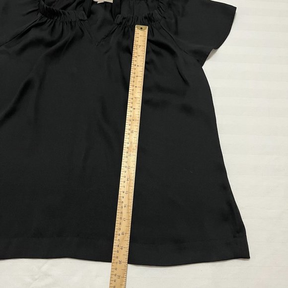 Loft Short Sleeve Lightweight Blouse Size M - Picture 8 of 10